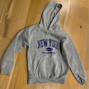 SHEIN New York Brooklyn Sweatshirt